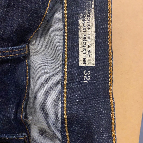 Gap High Rise Jeans - Picture 4 of 5